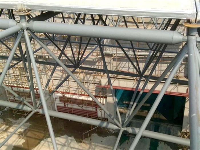 建瓯公安局网架天基板屋面